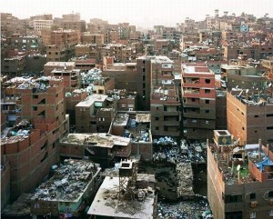 Le quartier des chiffoniers au Caire Source: http://projets-architecte-urbanisme.fr